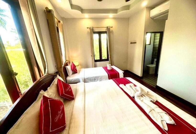 Номер Стандарт Трехместный, Villa Bouathong Hotels