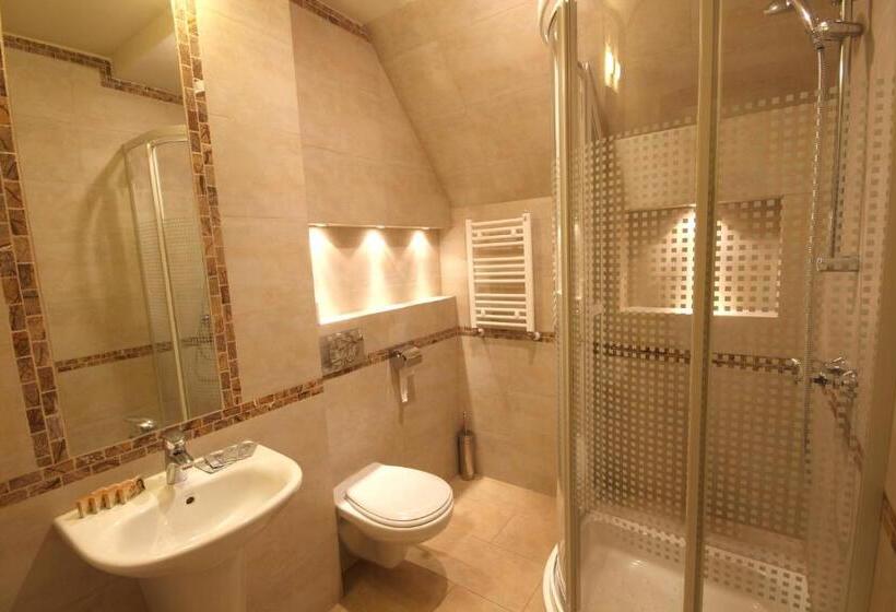 Люкс Повышенной Комфортности, Centrum Green Hill Business & Spa