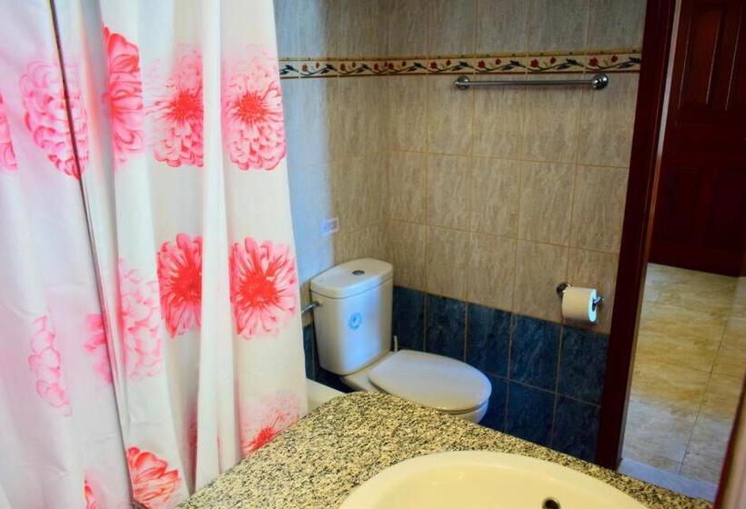 Номер Стандарт Вид на Сад, Villa Koki Studios