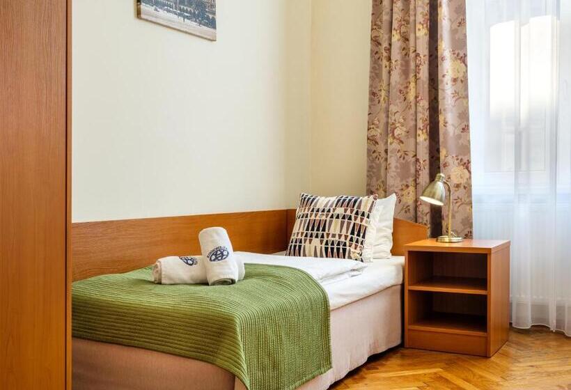 Номер Стандарт Индивидуальный, Kosmopolita Rooms