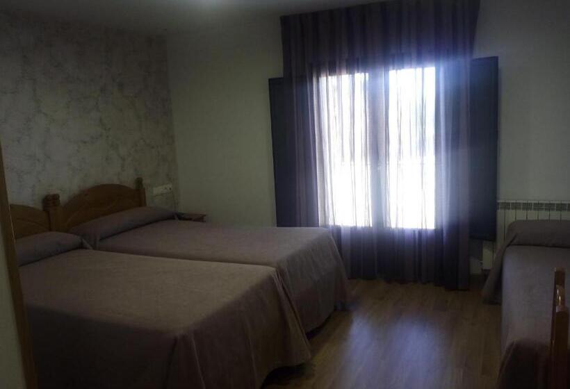 Номер Стандарт, Hostal Plaza Mayor De Almazán