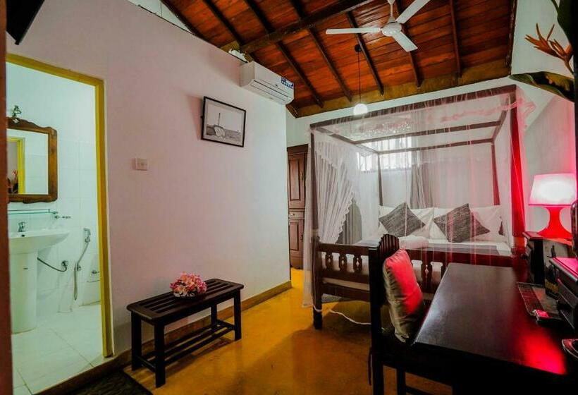 Номер Стандарт с Балконом, Fort Dew Guest House