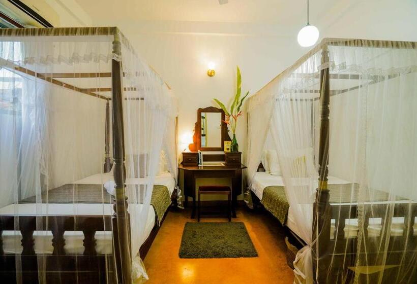 Номер Стандарт, Fort Dew Guest House