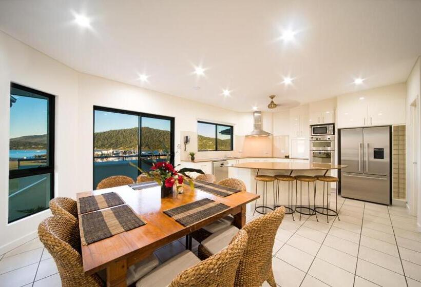 Апартаменты Пентхаус 1 Спальня, Portside Whitsunday Luxury Holiday Apartments