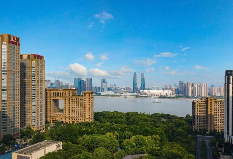 Premium room with river view, Courtyard By Marriott Hangzhou Qianjiang