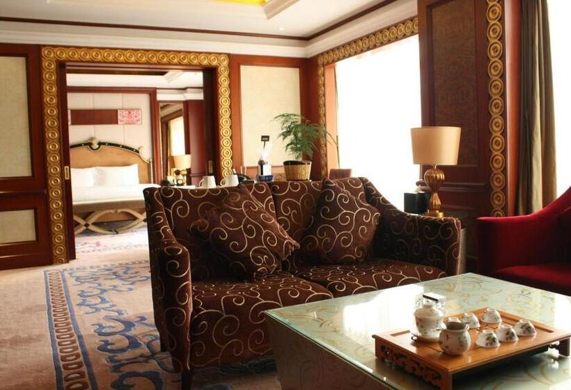 Президентский Люкс, Dynasty International Hotel Dalian