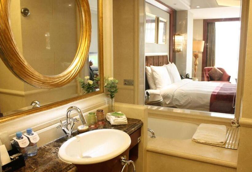 Номер Executive, Dynasty International Hotel Dalian