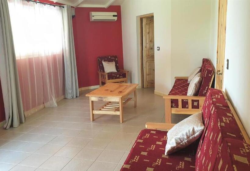 בקתה סופריור, Diamarek Hotel Sur La Plage