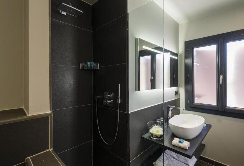 Номер Стандарт Вид на Сад, Hostellerie Les Gorges De Pennafort