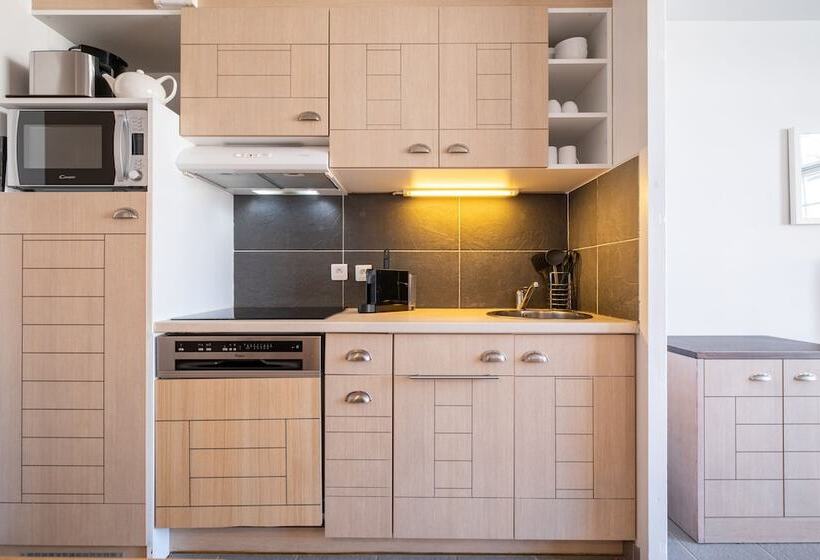 Апартаменты 1 Спальня Вид на Море, Pierre & Vacances Premium Residence De La Plage