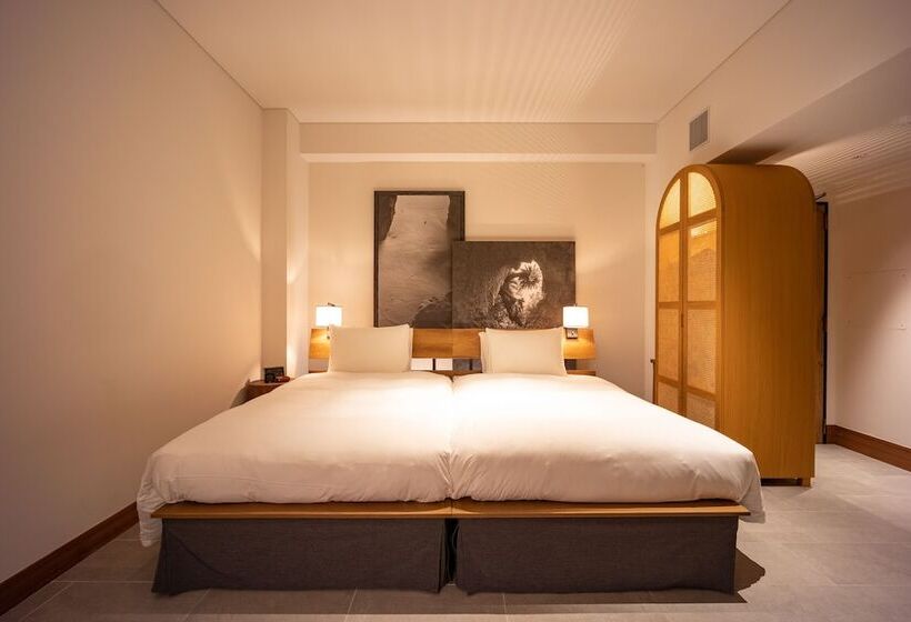 Номер Стандарт Вид на Море, One Suite The Grand
