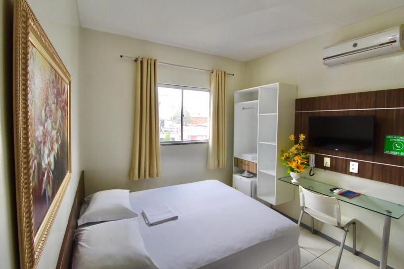 Quarto Estandar, Aeroporto Montese Star