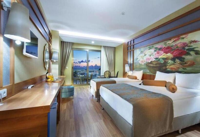 Номер Стандарт Вид на Бассейн, Alan Xafira Deluxe Resort & Spa Ultra All Inclusive