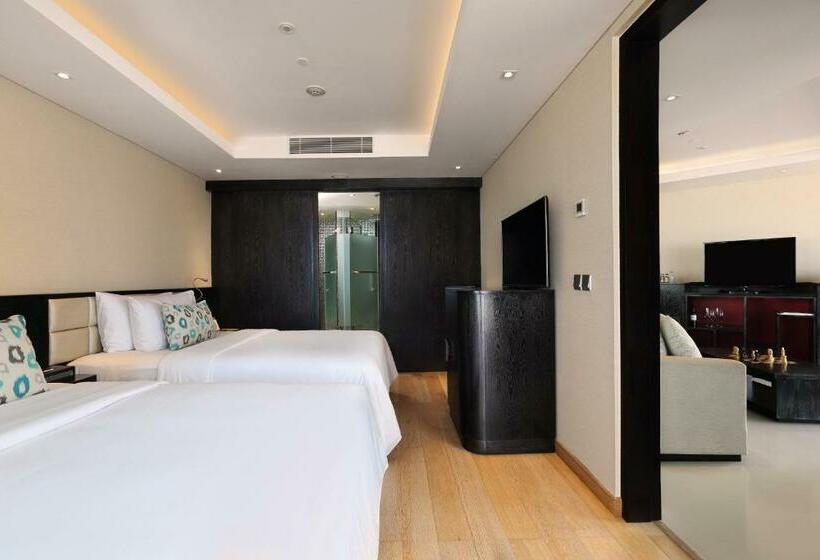 Люкс Deluxe 2 Спальни, Double   Six, Luxury Hotel   Seminyak