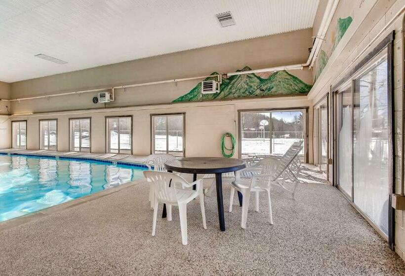 Апартаменты 2 Спальни, Mountian View Condo Unit S303
