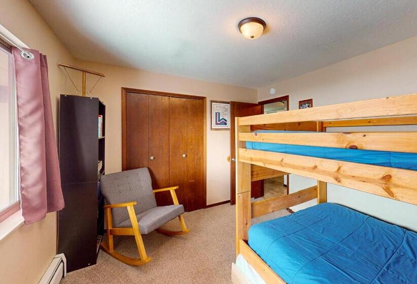 Апартаменты 2 Спальни, Mountian View Condo Unit S303