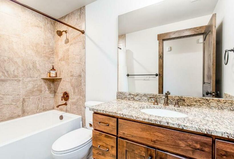 Апартаменты 3 Спальни, Blackrock Ridge Beauty #e