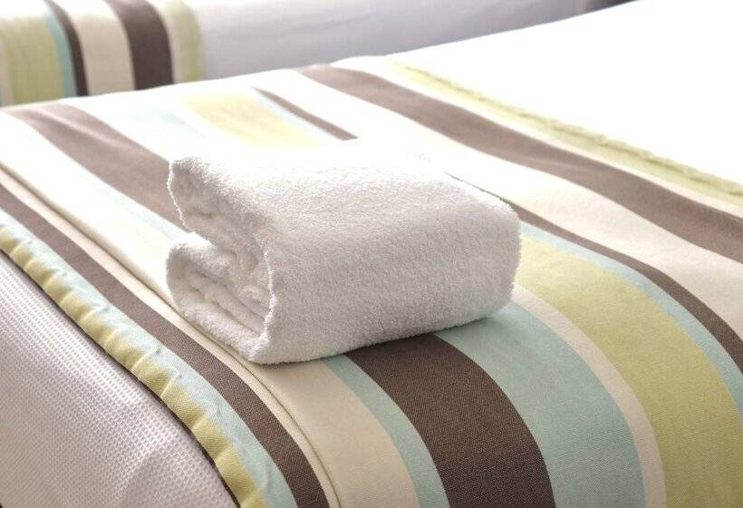 Quarto Estandar, Express Vieiralves