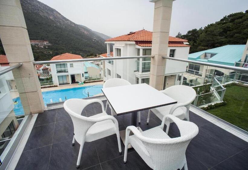 Вилла Deluxe 3 Спальни, Orka Sunlife Resort Hotel And Aquapark