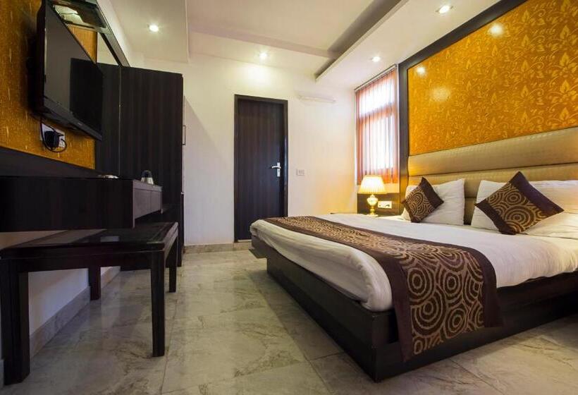 اتاق لوکس, Shri Vinayak At New Delhi Railway Station By Rcg Hotels