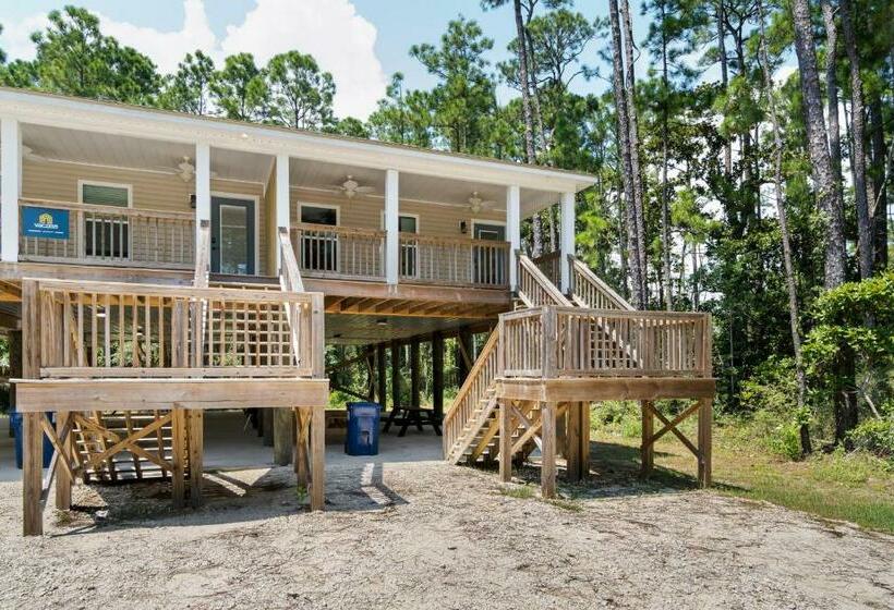 Апартаменты 2 Спальни, Beach Cottage South