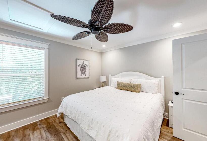 Апартаменты 2 Спальни, Beach Cottage South