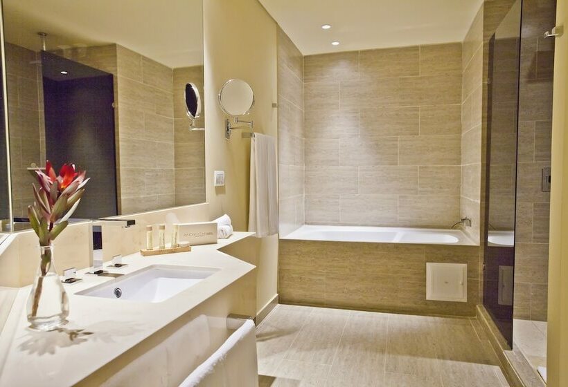 Полулюкс, Movich Buro 26
