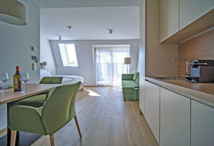 Студио Стандарт с Балконом, Aparthotel Bad Radkersburg