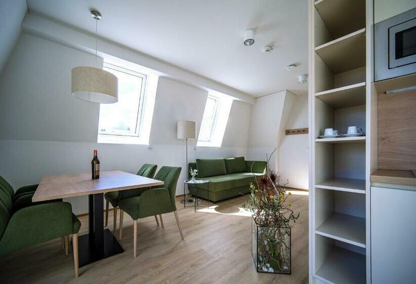 Апартаменты 2 Спальни, Aparthotel Bad Radkersburg