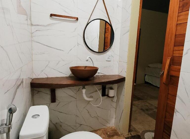 샬레, Vila Coqueiro   Moitas