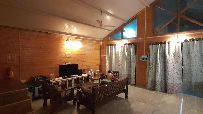 标准间, The Wood Beach House