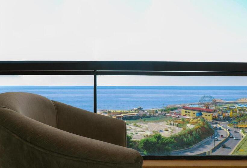 Triple Room Sea View, Grand Suites
