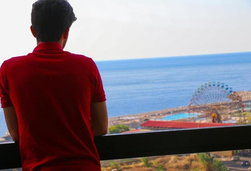 اتاق لوکس یک تخته, Grand Suites