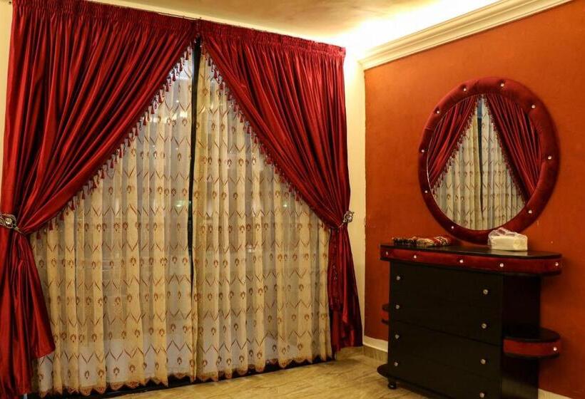 سوئیت اجرایی با چشم‌انداز دریا, Grand Suites