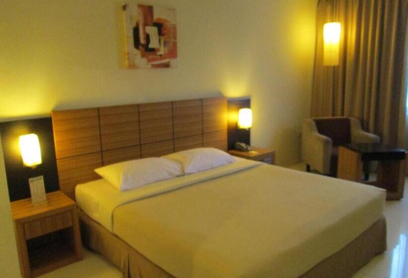 스탠다드 룸 킹사이즈 침대, Kini Pontianak