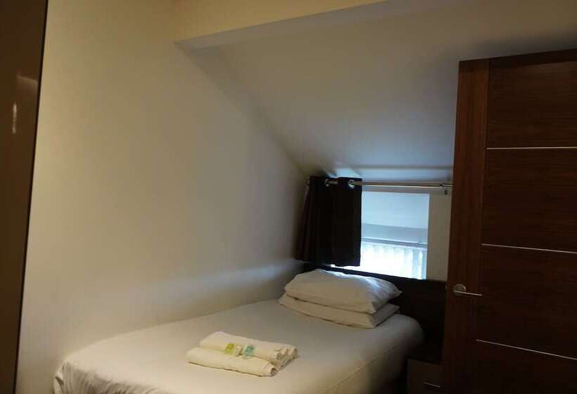 Quarto Estandar Individual, Marlborough