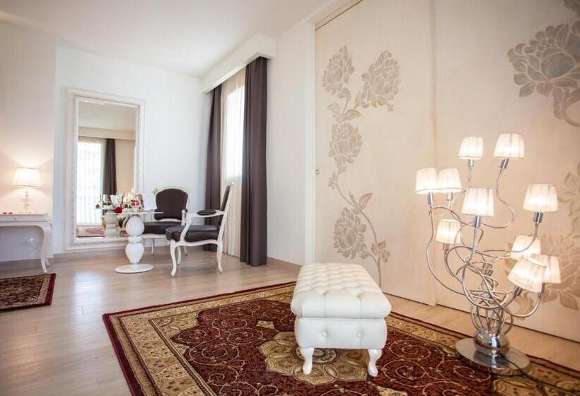 سوییت لوکس, Princier Fine Resort & Spa