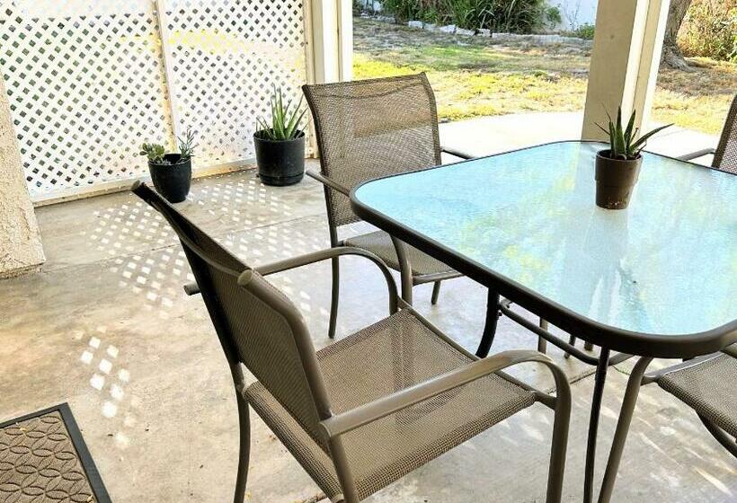 스탠다드 룸, Private Festive Room With Desk In The Country