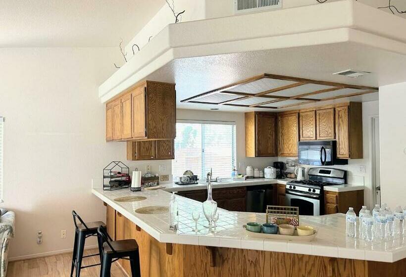 스탠다드 룸, Private Festive Room With Desk In The Country