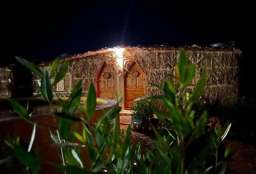 اتاق استاندارد, Tijan Siwa