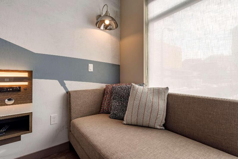 Стандартный Номер Кровать Кинг, Cambria Hotel Minneapolis Downtown