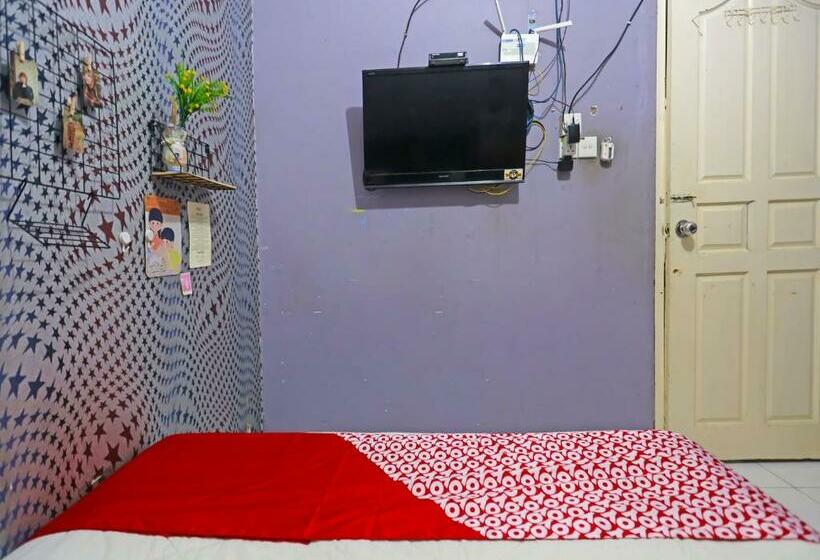 Стандартный Номер Кровать Кинг, Oyo 91782 Satria Homestay Syariah