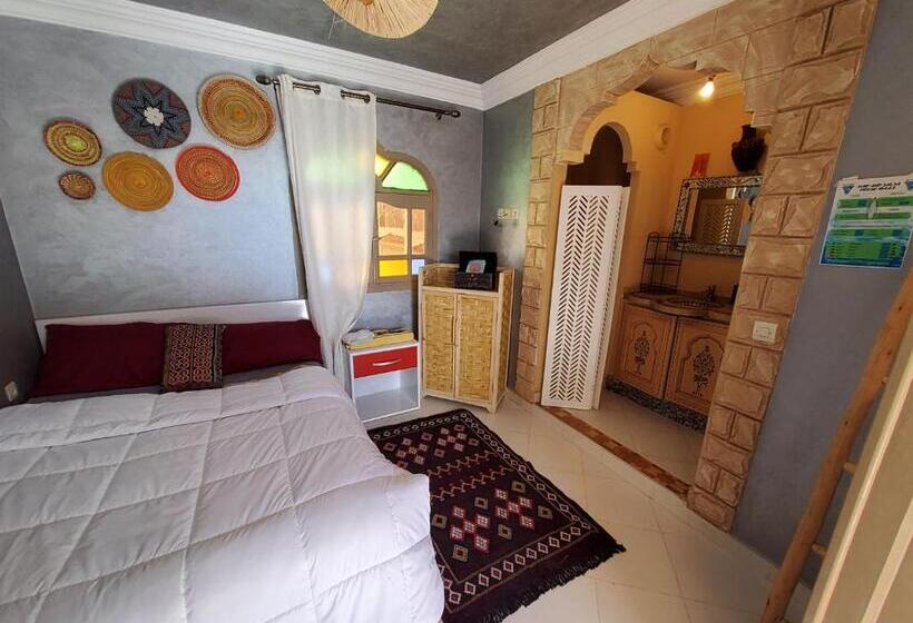 اتاق لوکس, Surf & Salsa Guesthouse