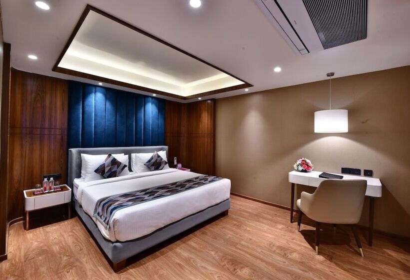 سوئیت رویال, Regenta Fairlark Vadodara