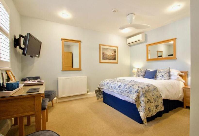 Классический Номер, Chestnuts House Boutique B&b