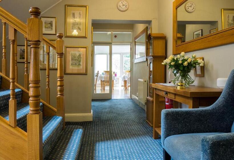 Дом 1 Спальня, Chestnuts House Boutique B&b