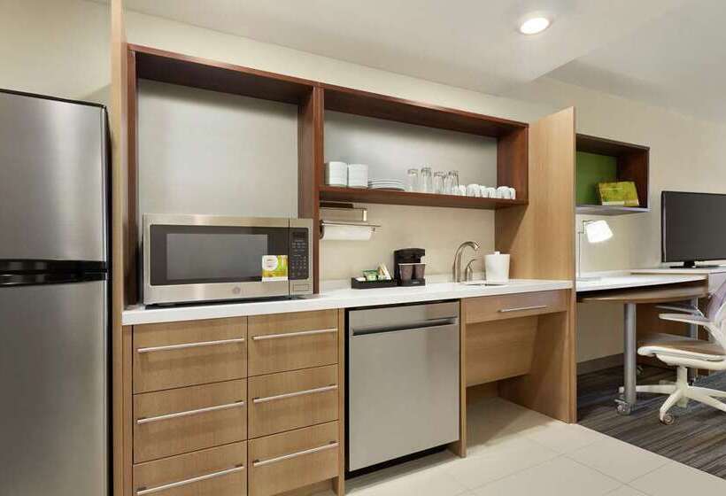Студия Стандарт, Home2 Suites By Hilton Seattle Airport