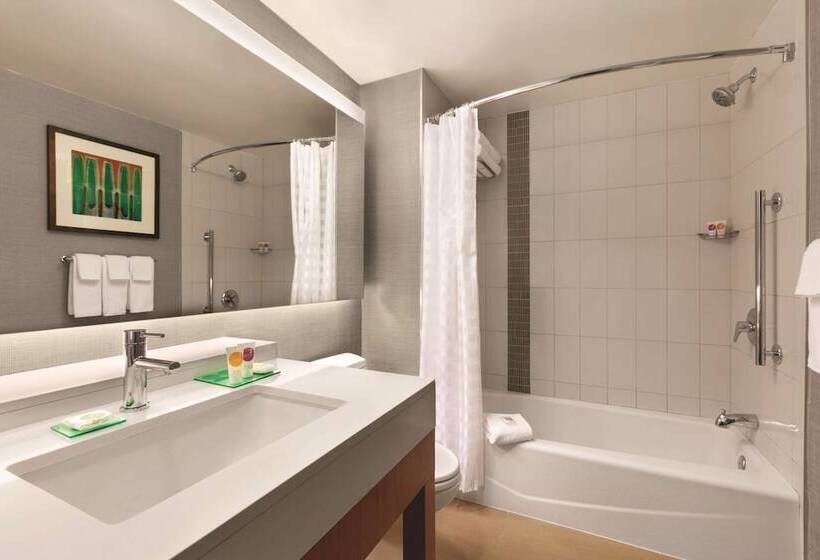 ２ダブルベッドのスタンダードルーム, Hyatt Place Baltimore Inner Harbor