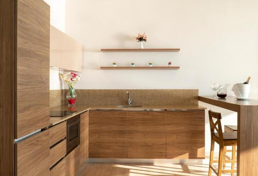 Студия Стандарт, Ladies Beach Suite