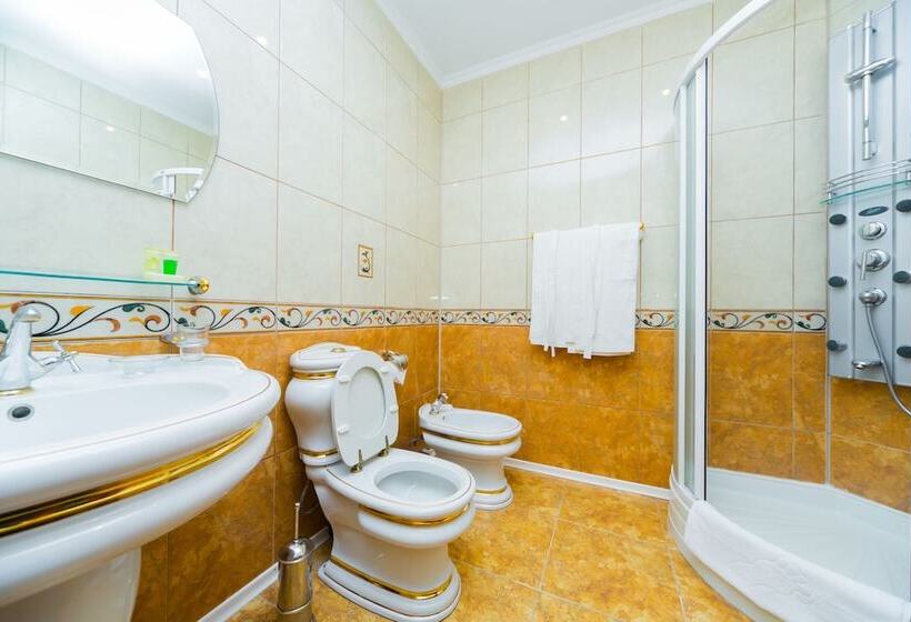 سوییت جونیور, Prestige House Verona